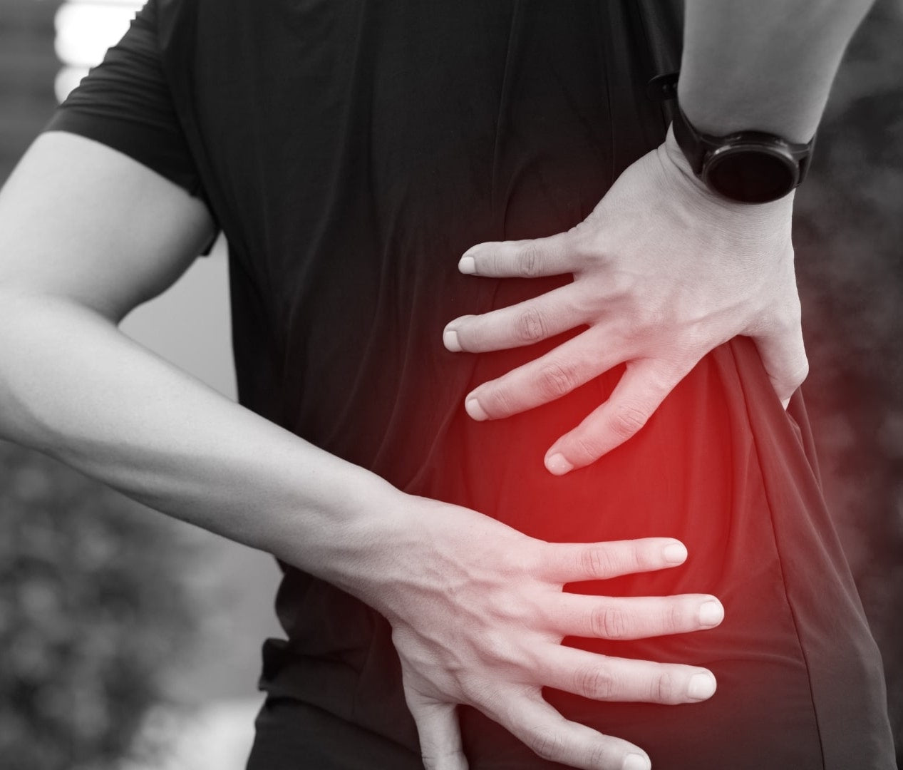 סובלים מכאבי גב אמצעי? אלו סיבות ודרכי ההקלה 